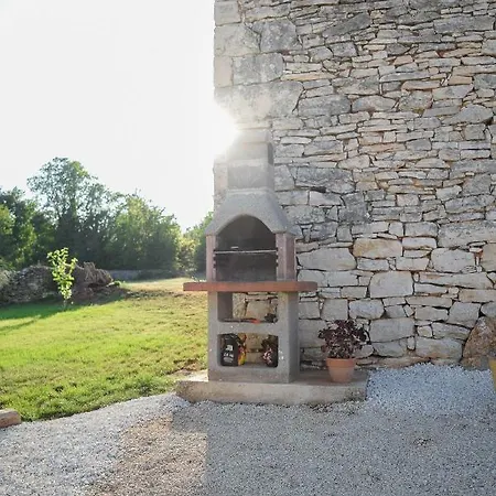 House Toni 1102 Orbanići